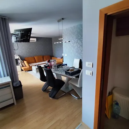 Apartment в комплекс райска градина *