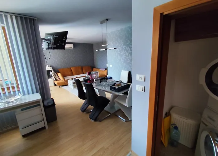 Apartman в комплекс райска градина *
